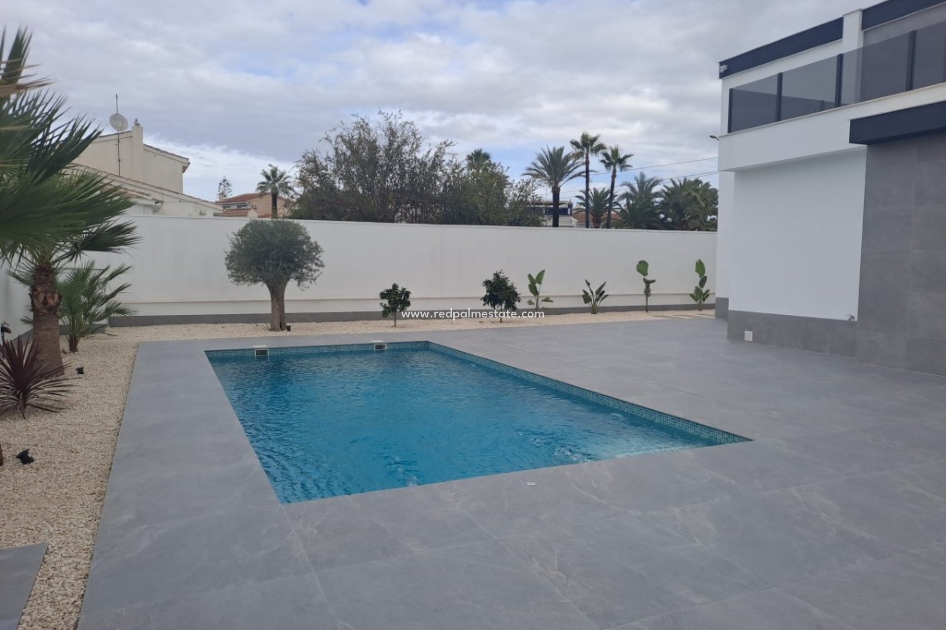 Videresalg - Frittliggende villa -
Ciudad quesada - Costa Blanca