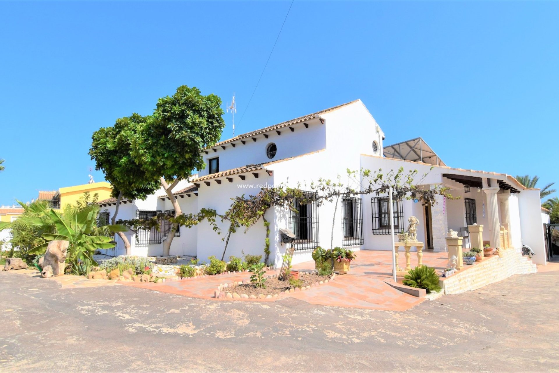 Videresalg - Frittliggende villa -
Orihuela Costa