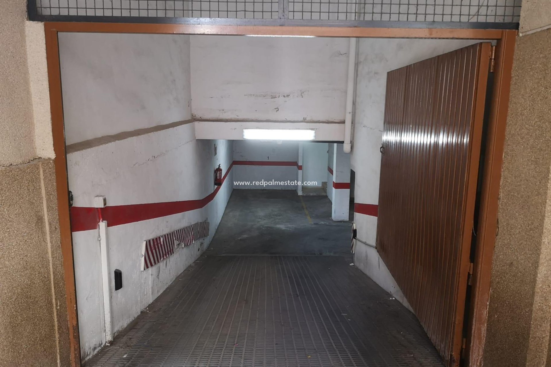 Videresalg - Garasje -
Torrevieja - Estacion de autobuses
