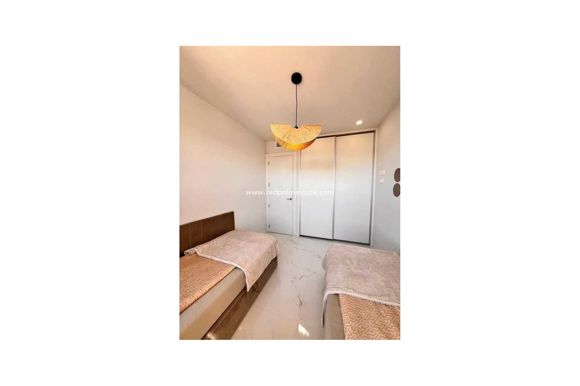 Videresalg - Leilighet -
Benidorm - Playa de Poniente