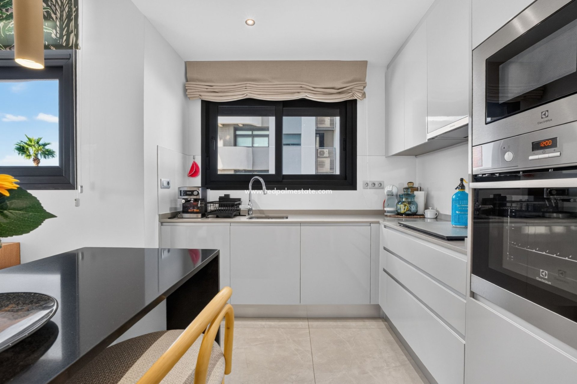 Videresalg - Leilighet -
Benidorm - Poniente