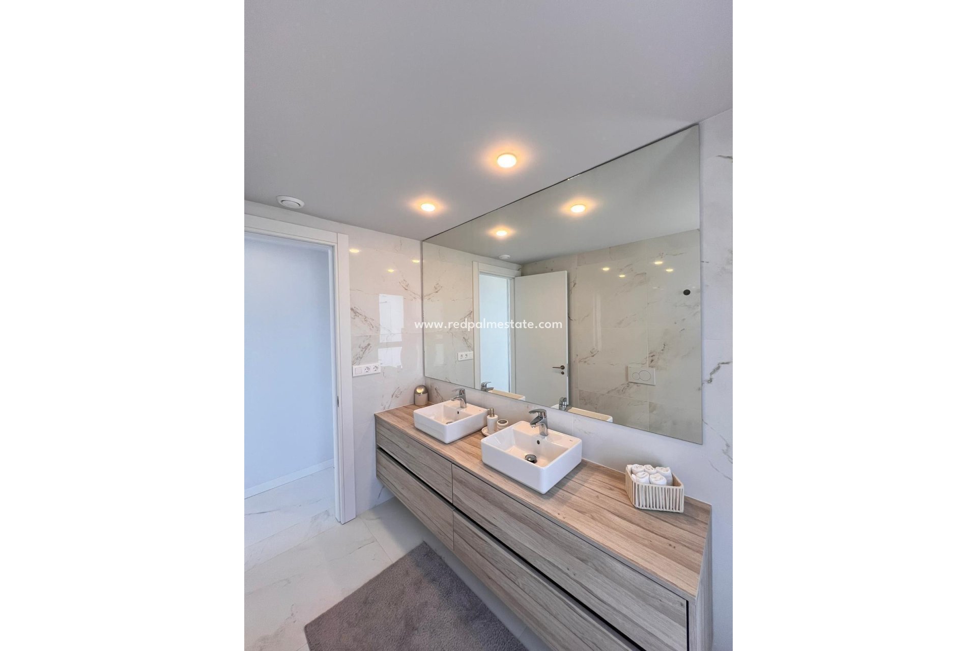 Videresalg - Leilighet -
Benidorm - Poniente