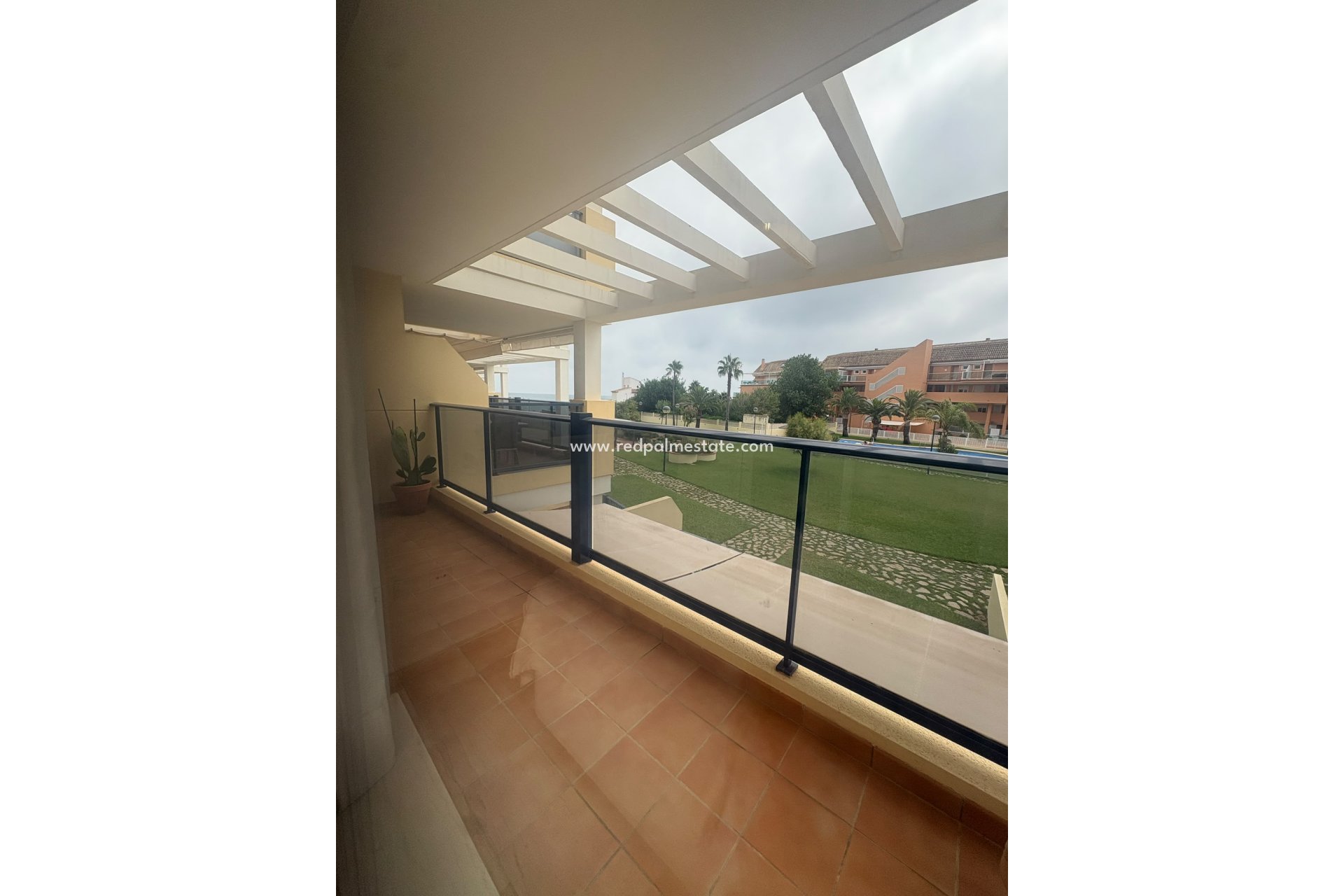 Videresalg - Leilighet -
Denia