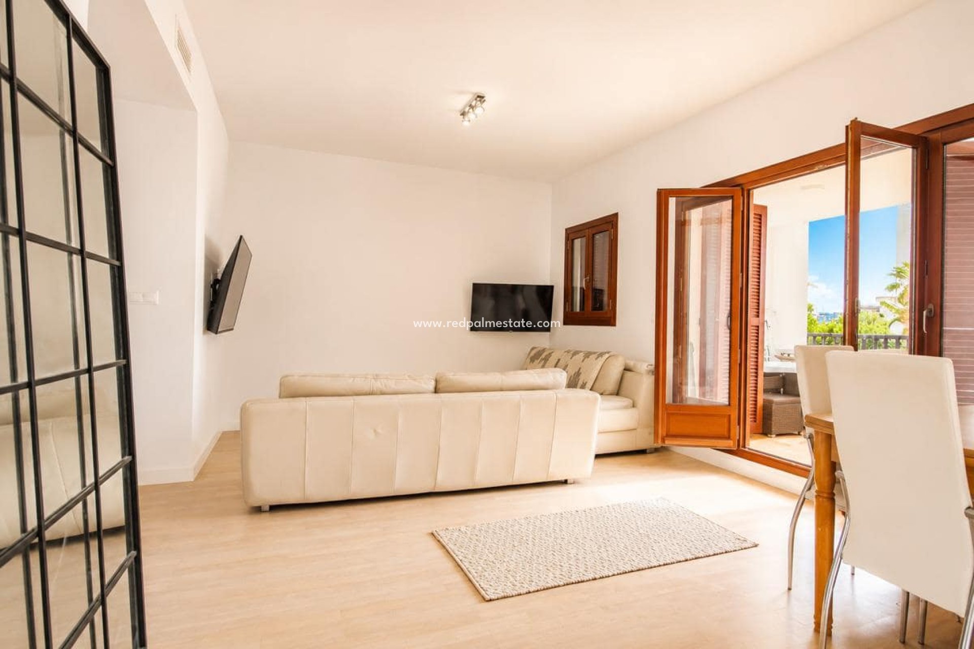 Videresalg - Leilighet -
El Valle Golf Resort - Inland
