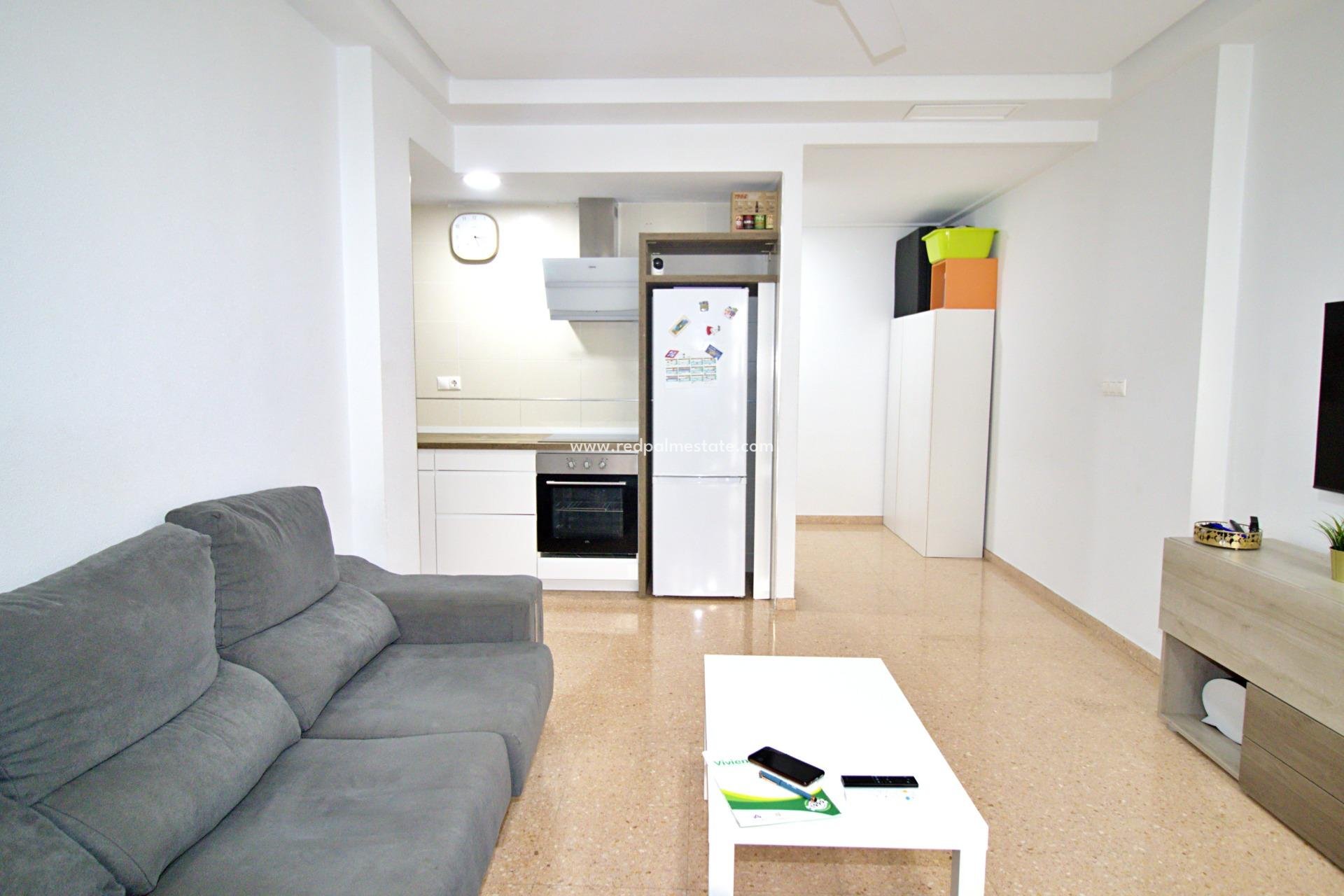 Videresalg - Leilighet -
Elche - Plaza Madrid