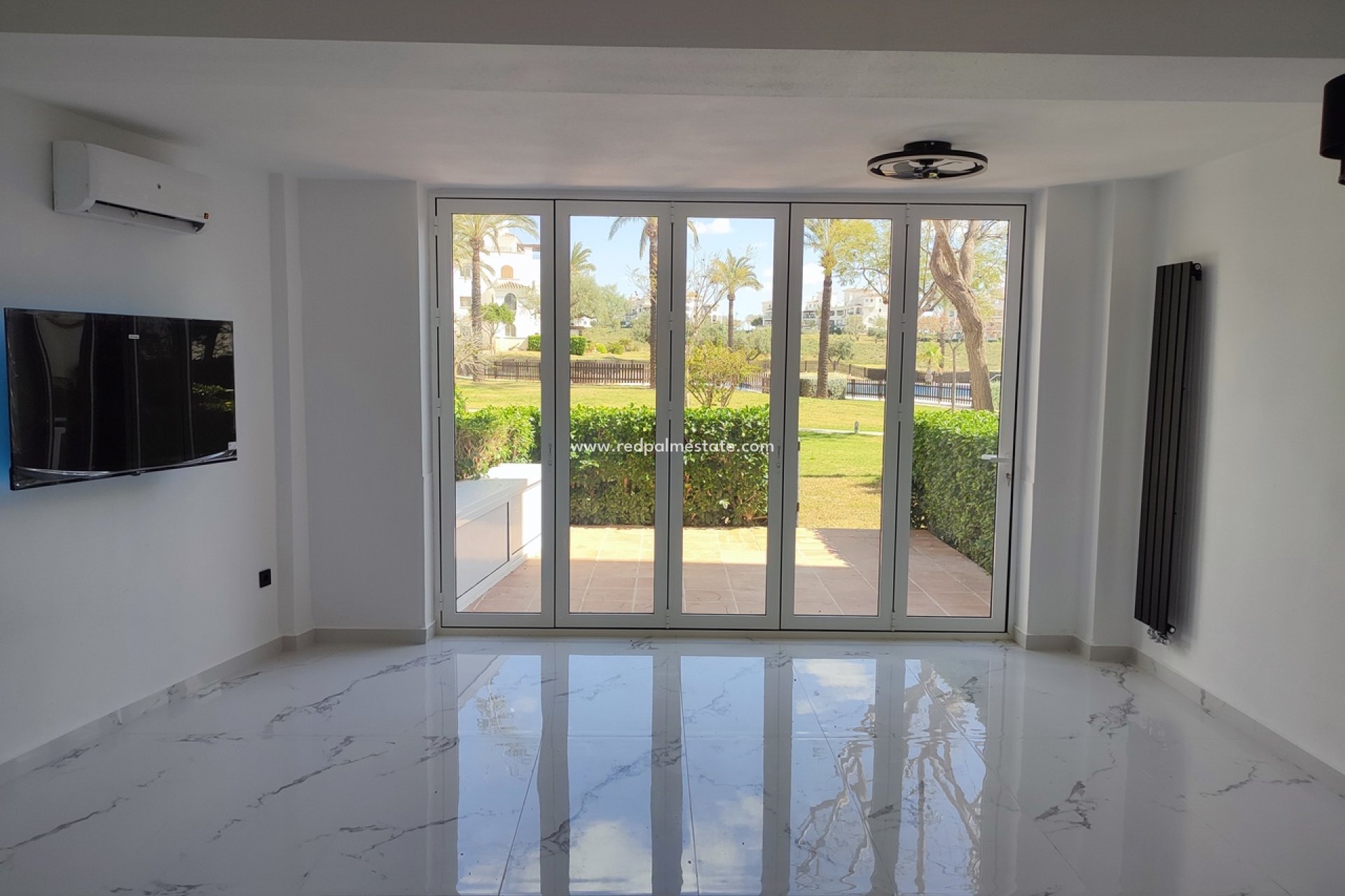 Videresalg - Leilighet -
Hacienda Riquelme Golf Resort - Inland