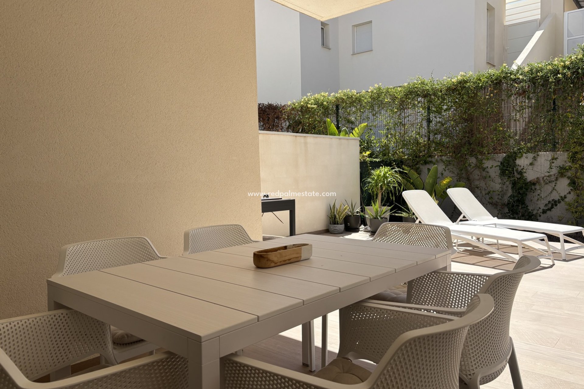 Videresalg - Leilighet -
La Finca Golf Resort - Inland