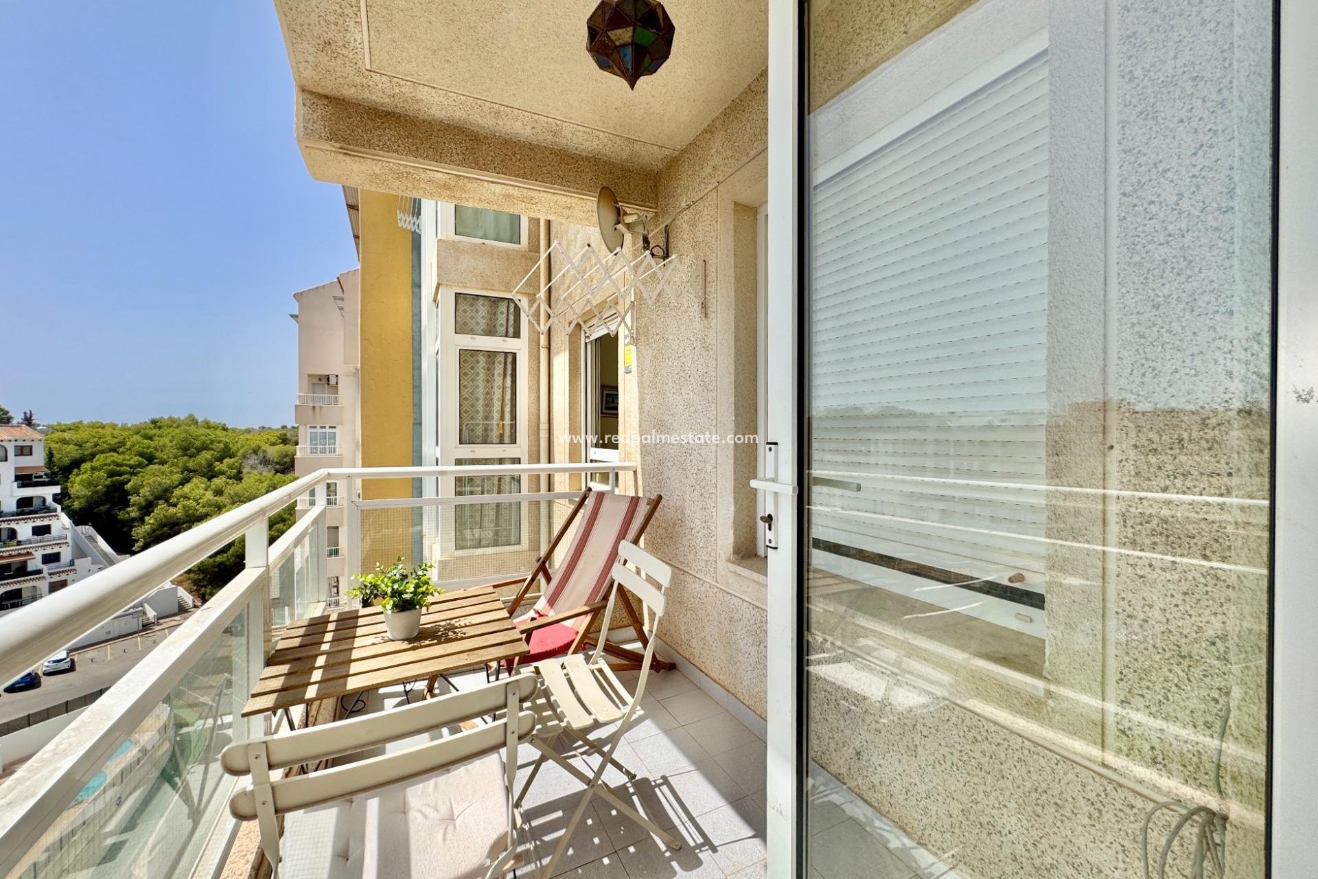 Videresalg - Leilighet -
Orihuela Costa - Altos de Campoamor