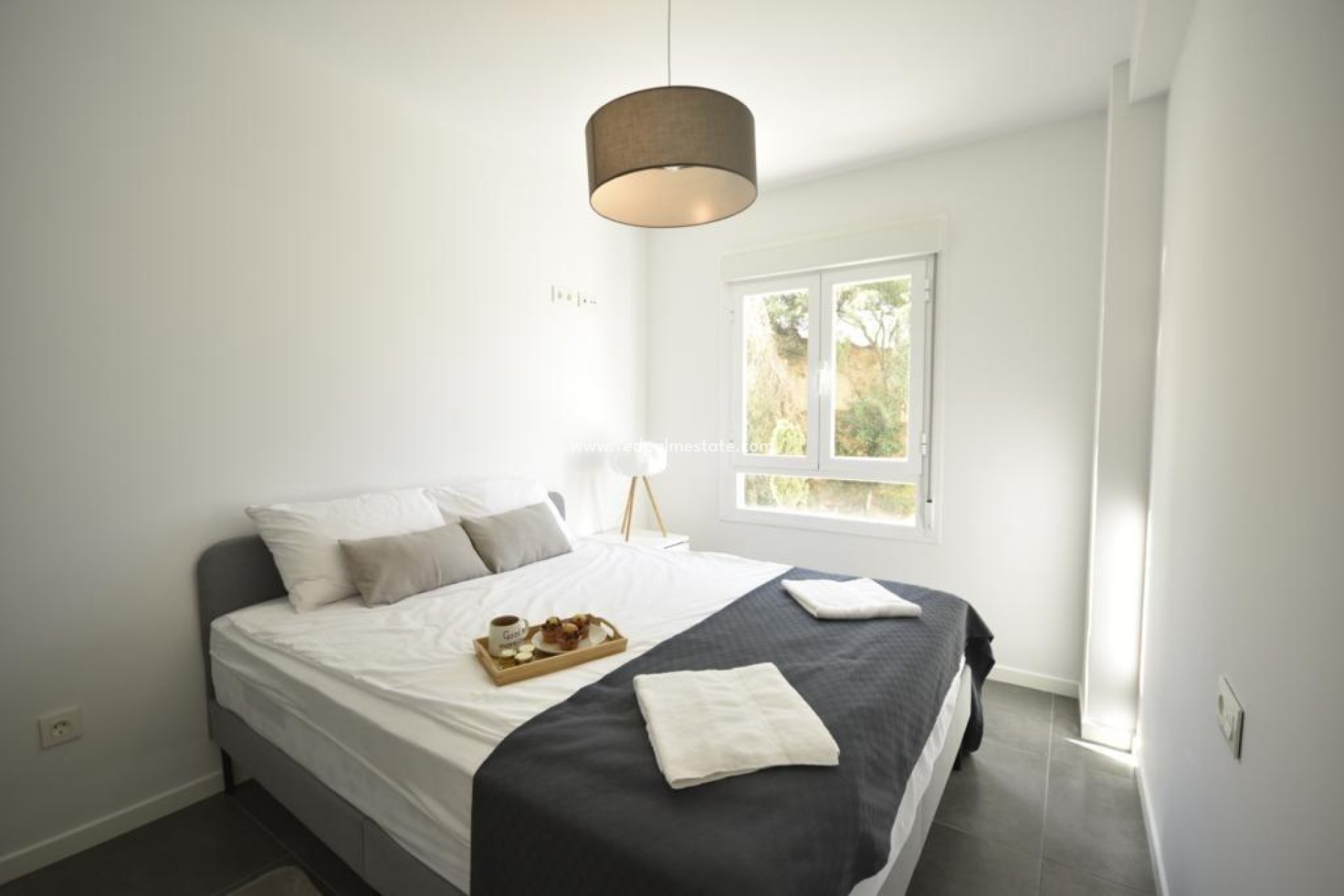 Videresalg - Leilighet -
Orihuela Costa - Campoamor