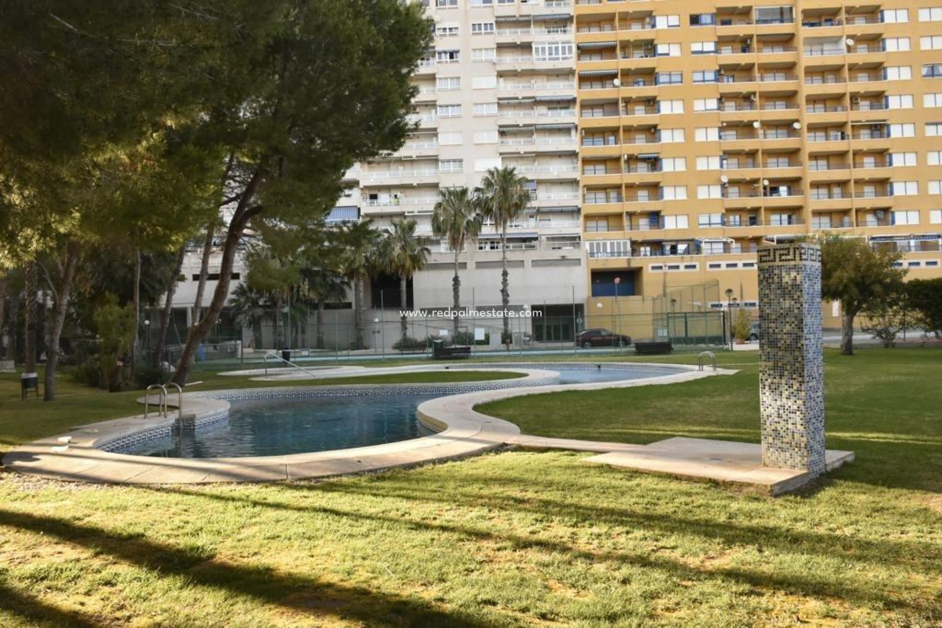 Videresalg - Leilighet -
Orihuela Costa - Campoamor