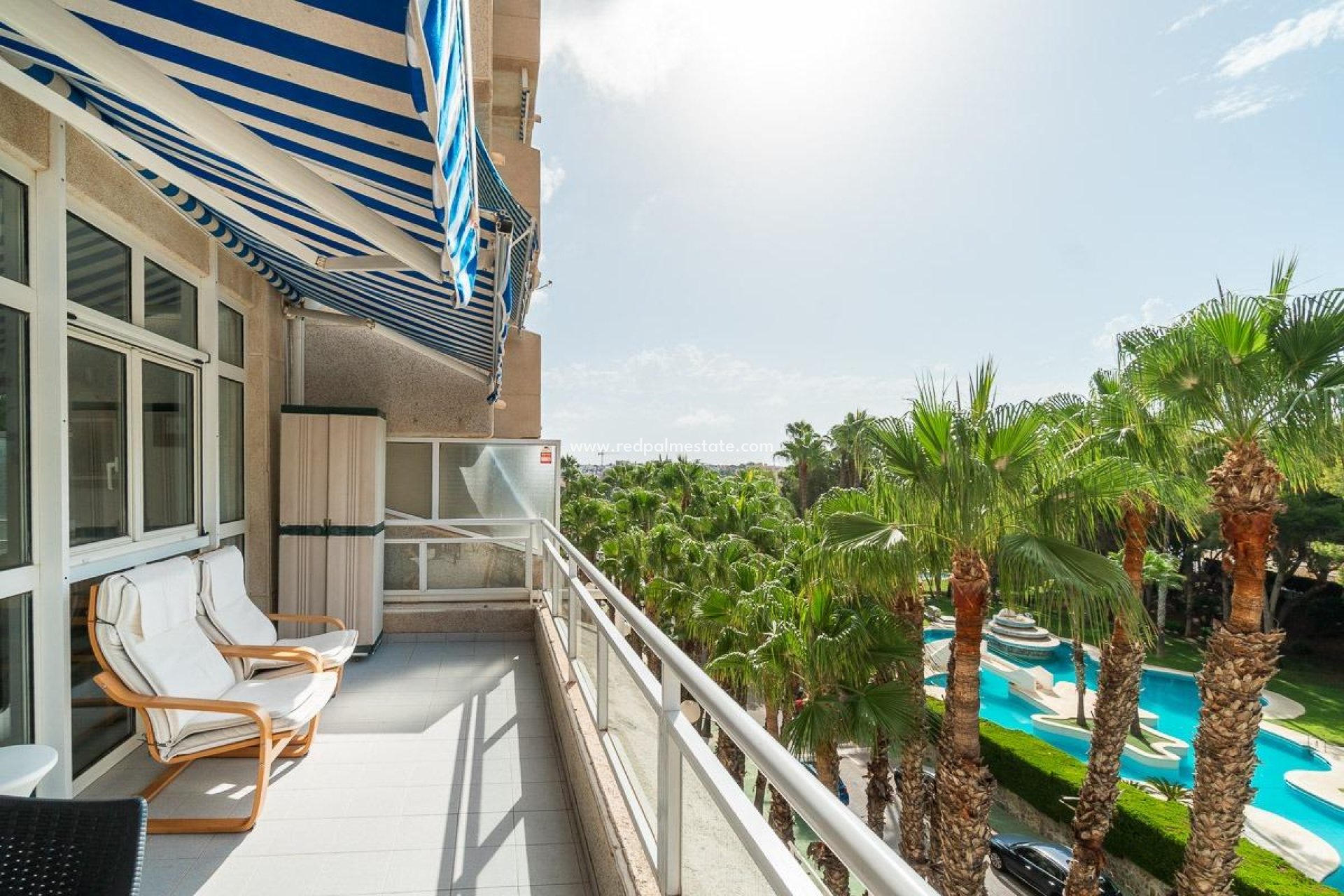 Videresalg - Leilighet -
Orihuela Costa - Campoamor