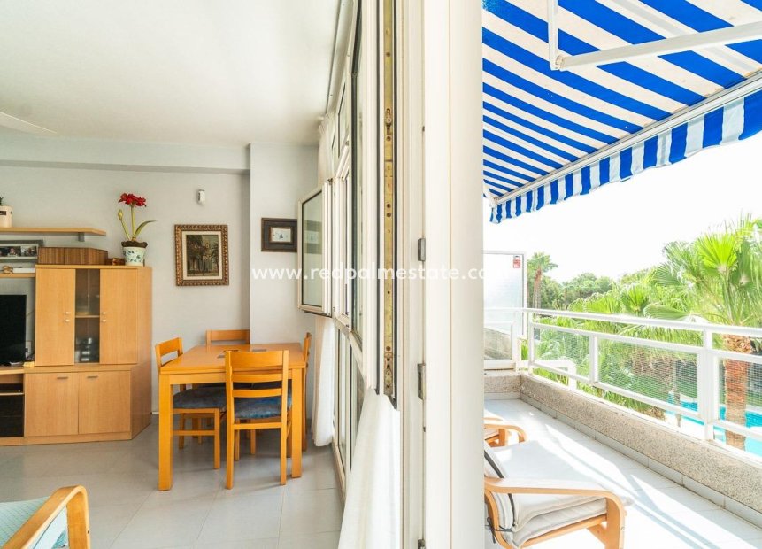 Videresalg - Leilighet -
Orihuela Costa - Campoamor