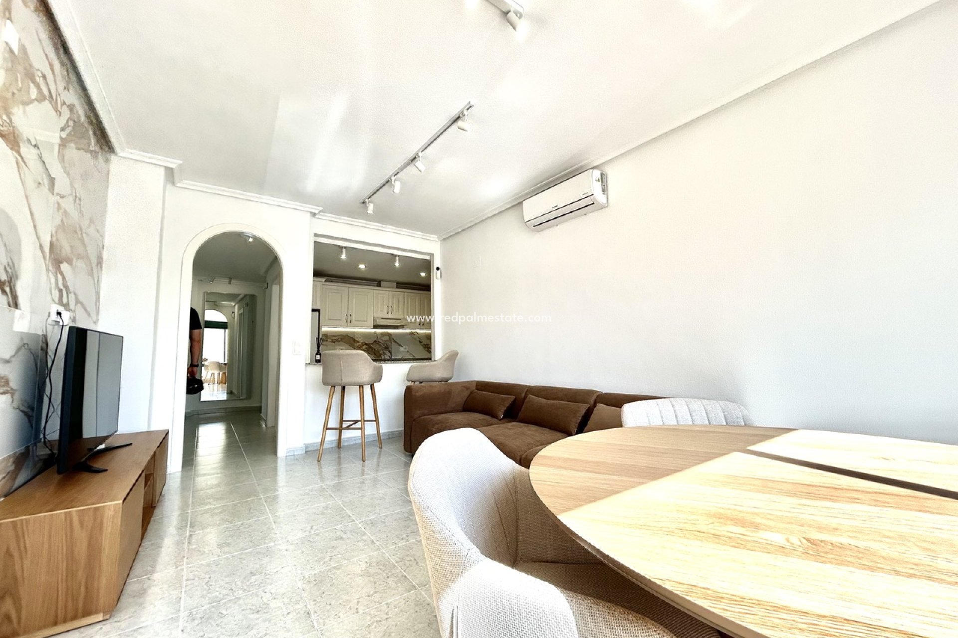 Videresalg - Leilighet -
Orihuela Costa - Campoamor