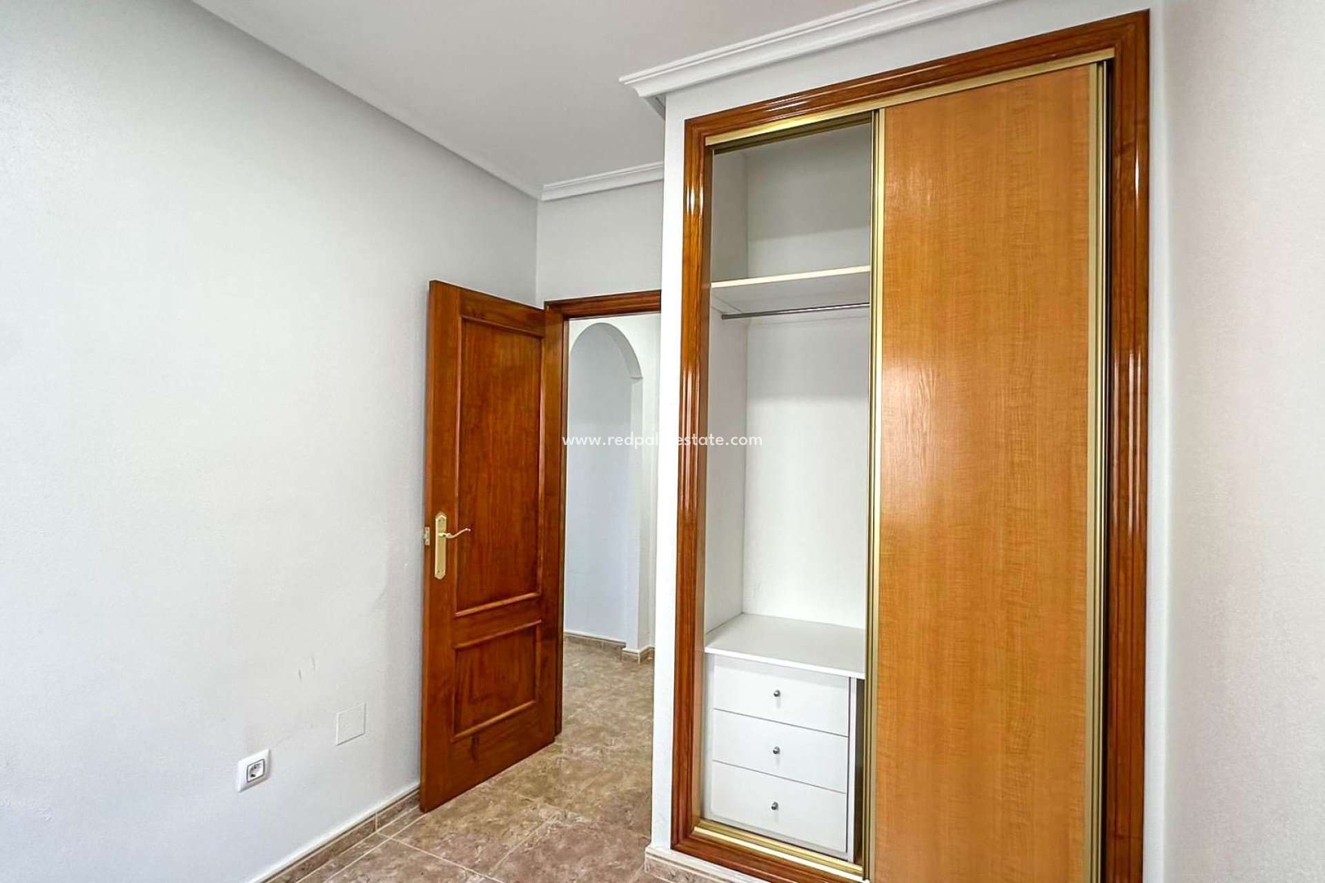 Videresalg - Leilighet -
Orihuela Costa - Campoamor