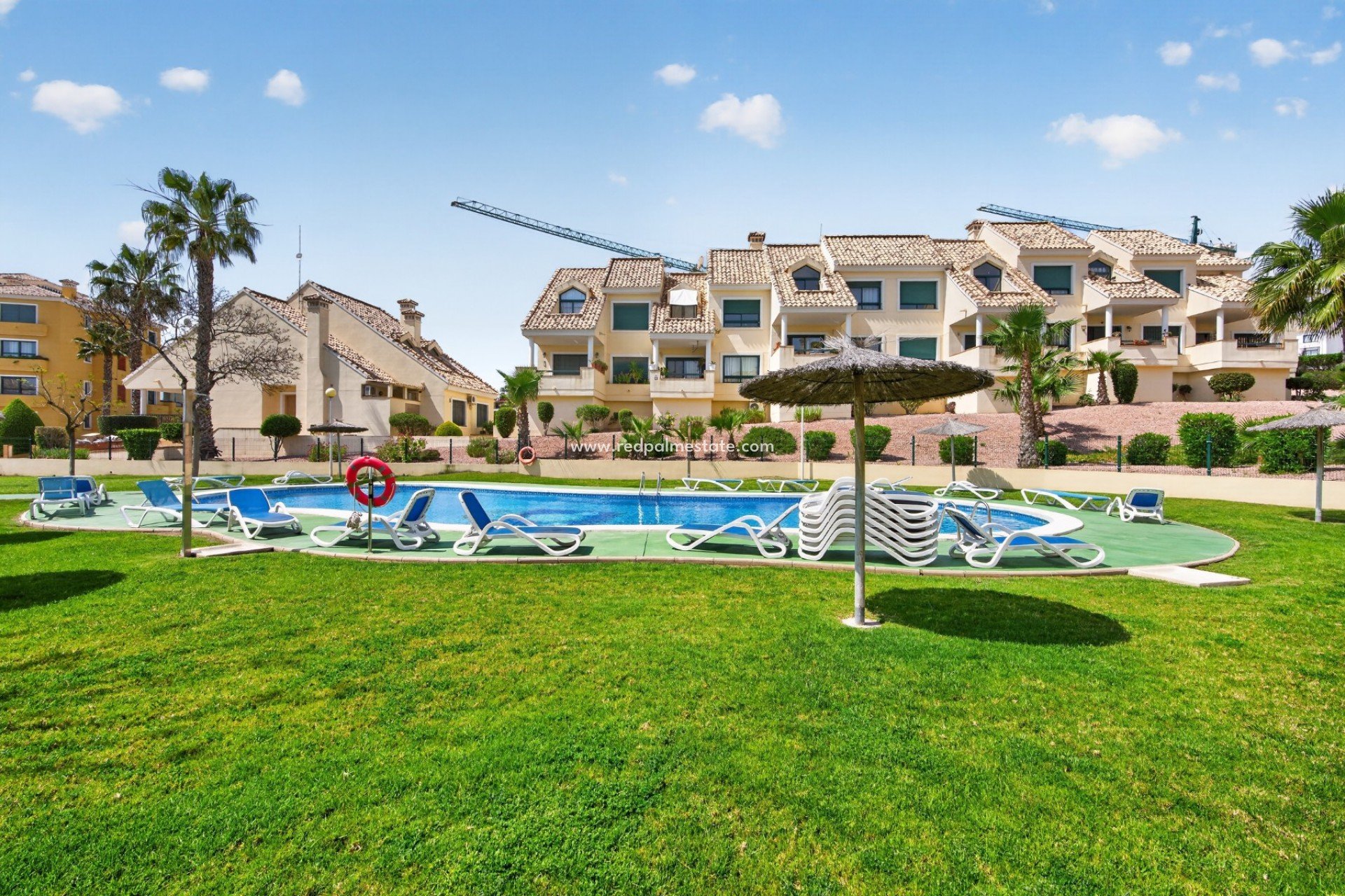 Videresalg - Leilighet -
Orihuela Costa - Campoamor