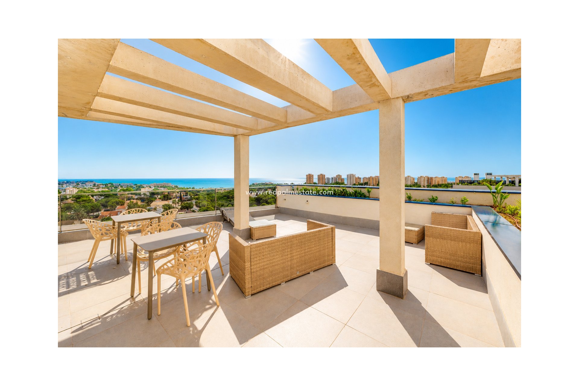 Videresalg - Leilighet -
Orihuela Costa - Campoamor