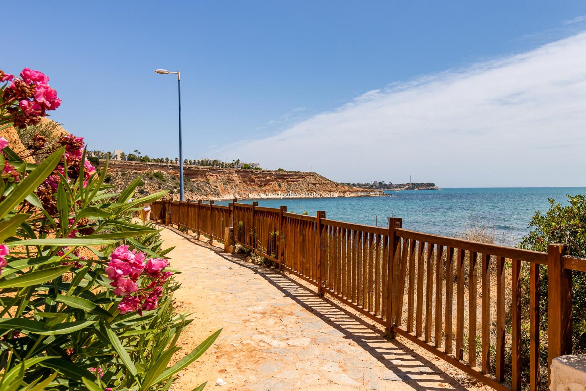 Videresalg - Leilighet -
Orihuela Costa - Campoamor