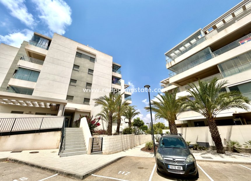 Videresalg - Leilighet -
Orihuela Costa - Inland