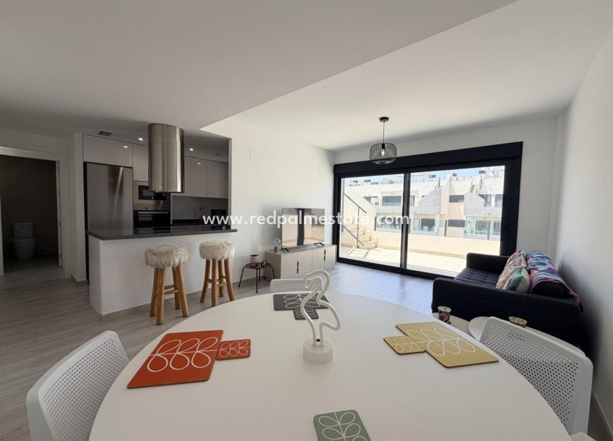 Videresalg - Leilighet -
Orihuela Costa - Inland