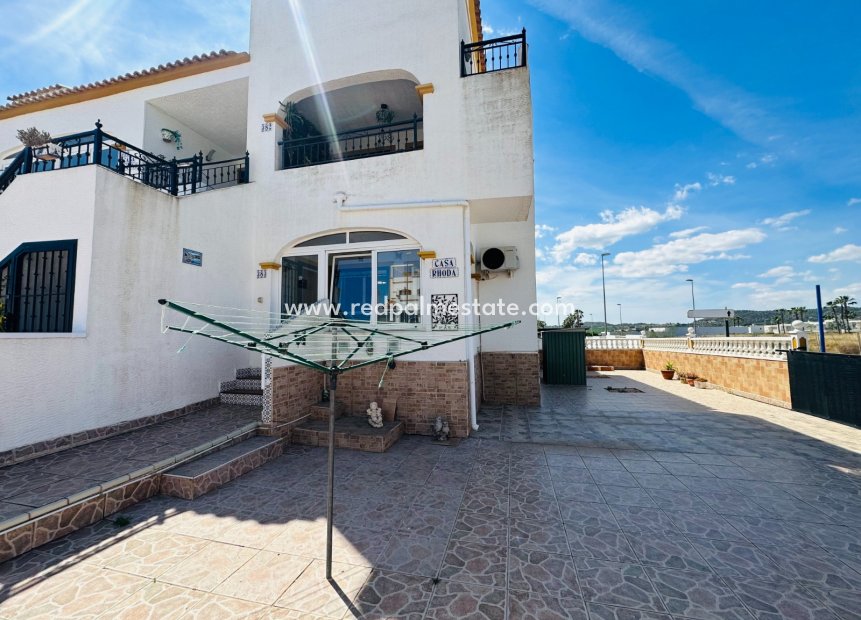 Videresalg - Leilighet -
Orihuela Costa - Inland