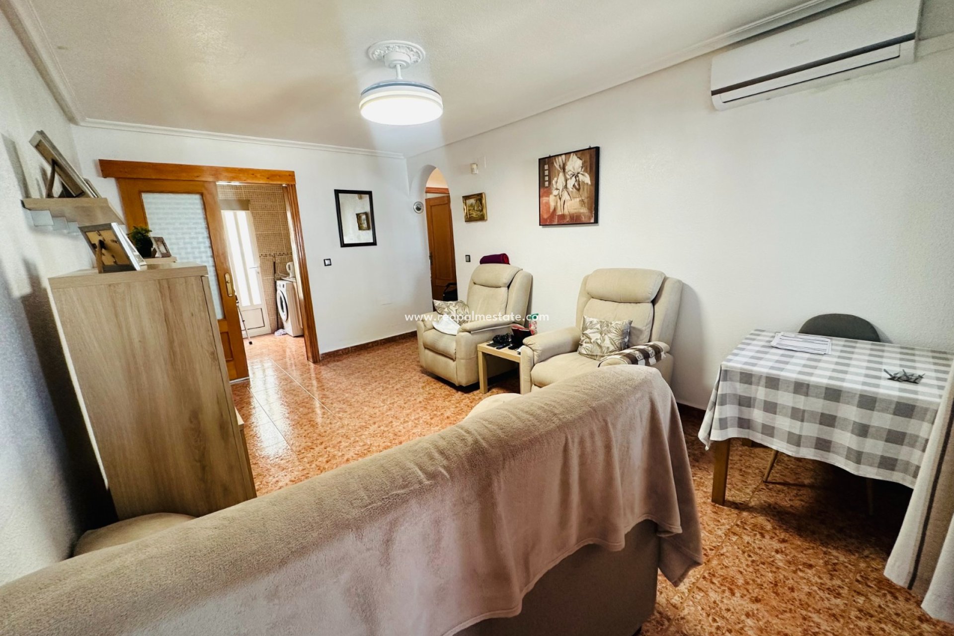 Videresalg - Leilighet -
Orihuela Costa - Inland