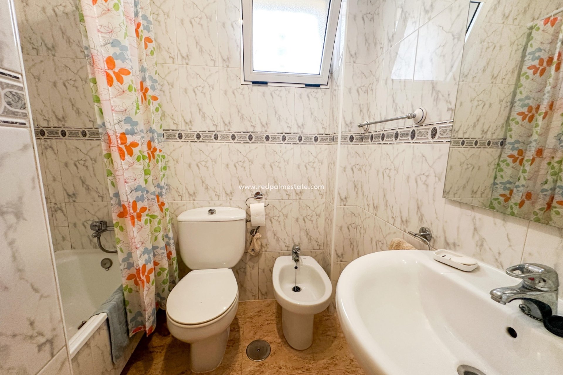 Videresalg - Leilighet -
Orihuela Costa - Inland