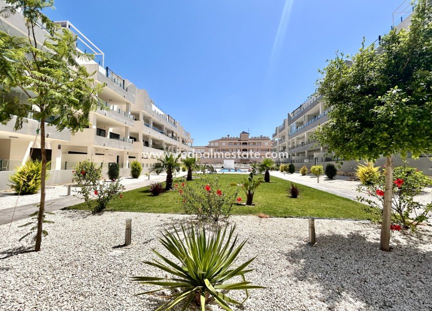 Videresalg - Leilighet -
Orihuela Costa - Inland