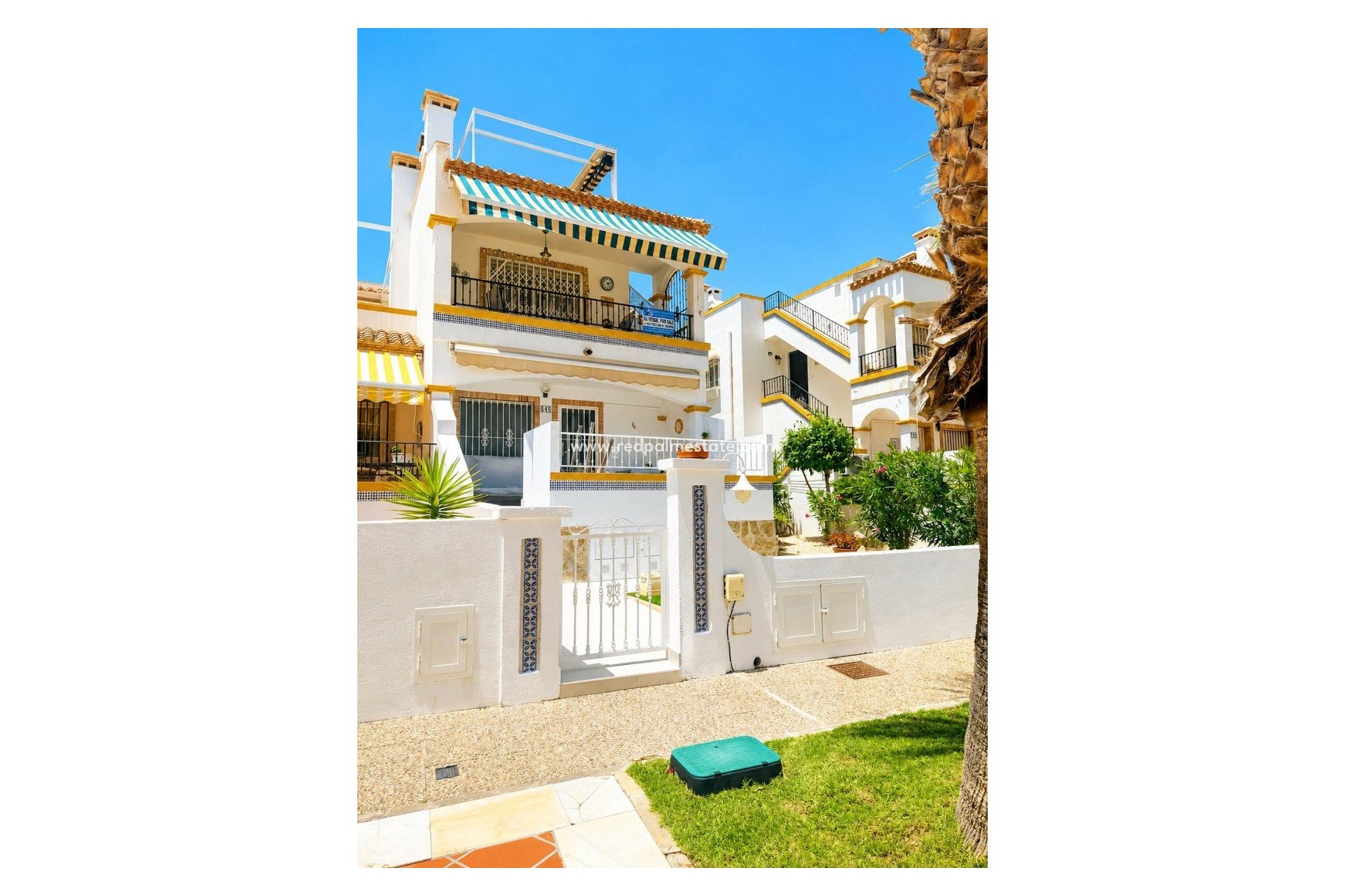 Videresalg - Leilighet -
Orihuela Costa - Inland