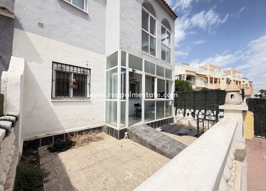 Videresalg - Leilighet -
Orihuela Costa - La Florida
