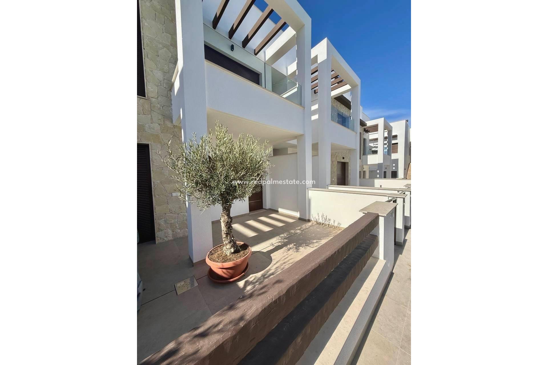 Videresalg - Leilighet -
Orihuela Costa - La Florida