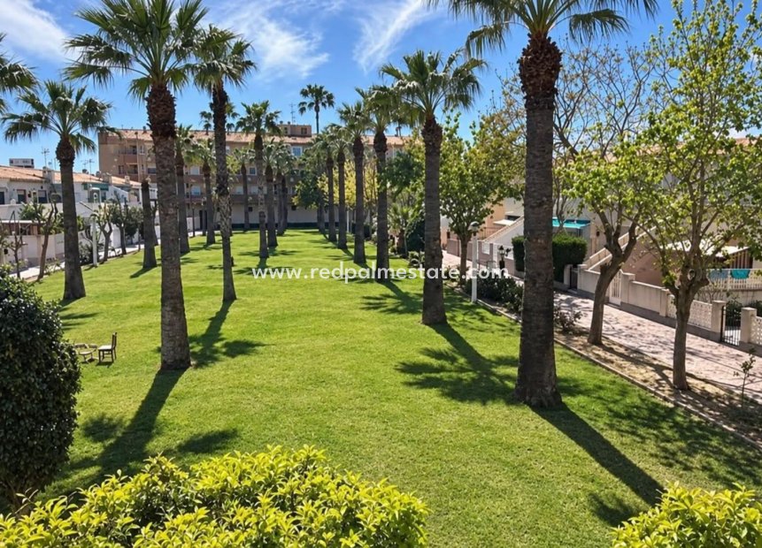 Videresalg - Leilighet -
Orihuela Costa - La Regia