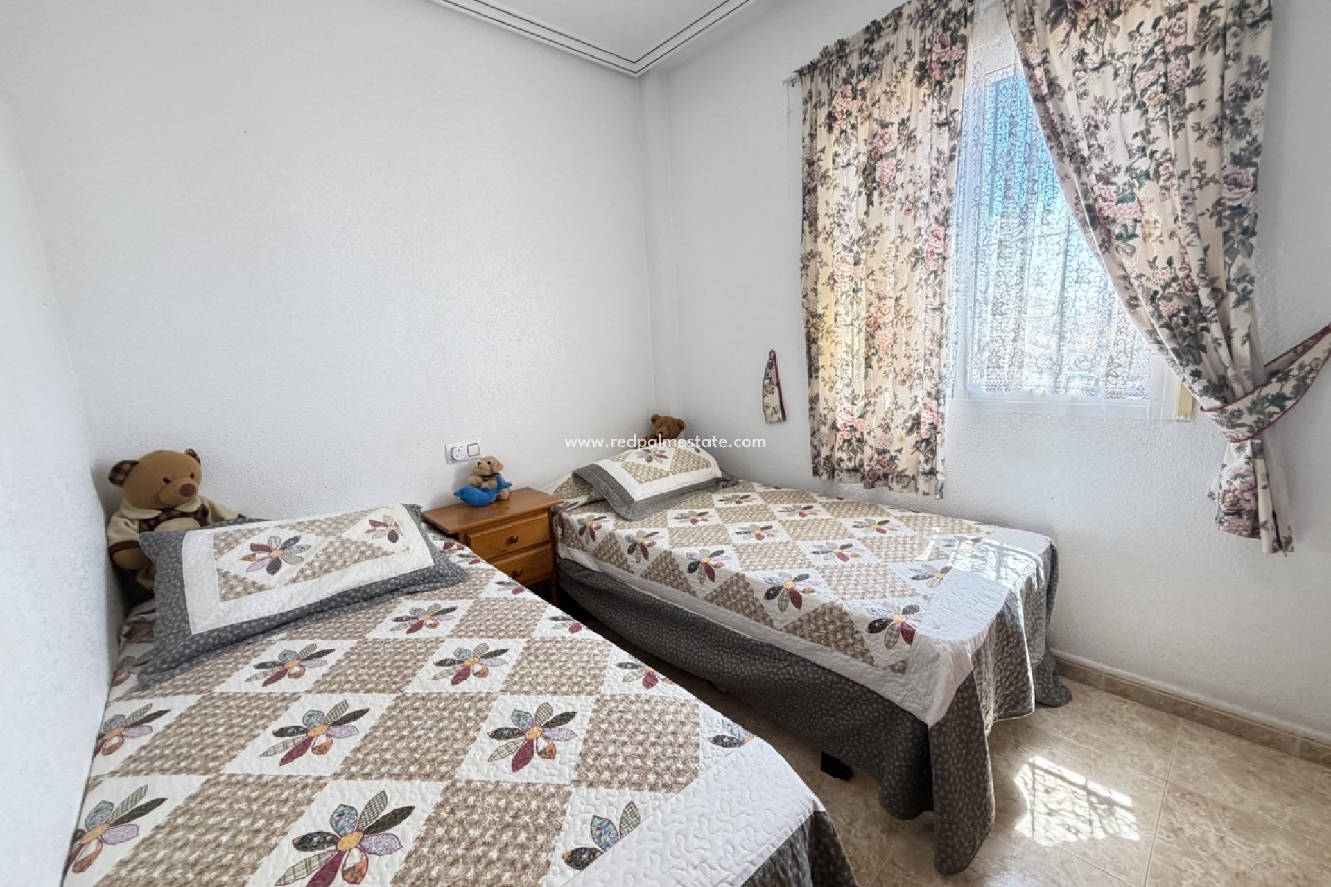 Videresalg - Leilighet -
Orihuela Costa - La Zenia