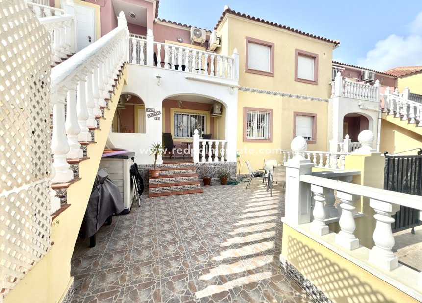 Videresalg - Leilighet -
Orihuela Costa - La Zenia