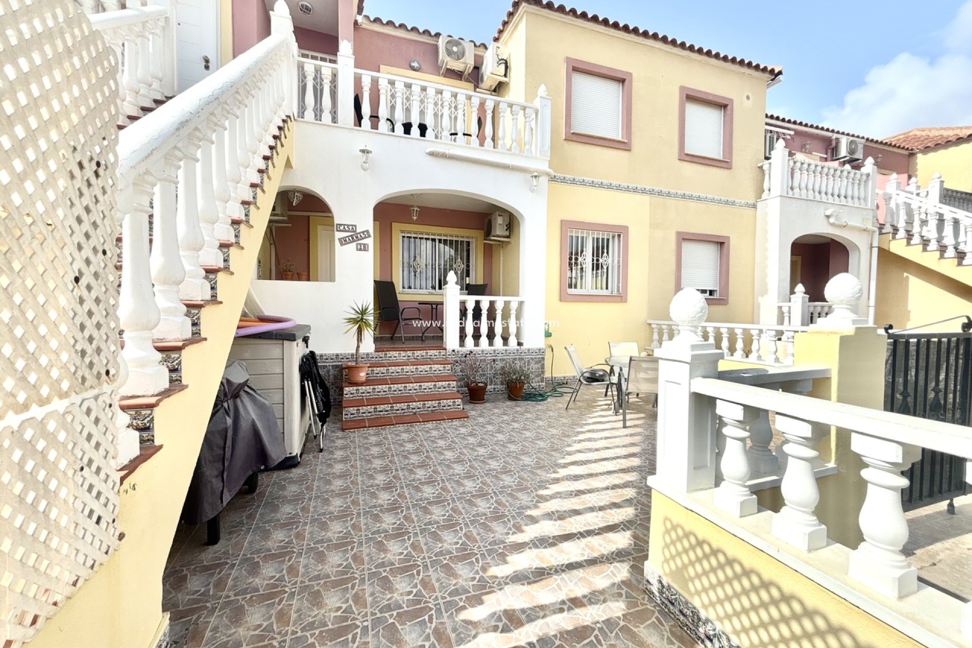 Videresalg - Leilighet -
Orihuela Costa - La Zenia