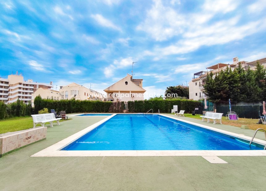 Videresalg - Leilighet -
Orihuela Costa - La Zenia