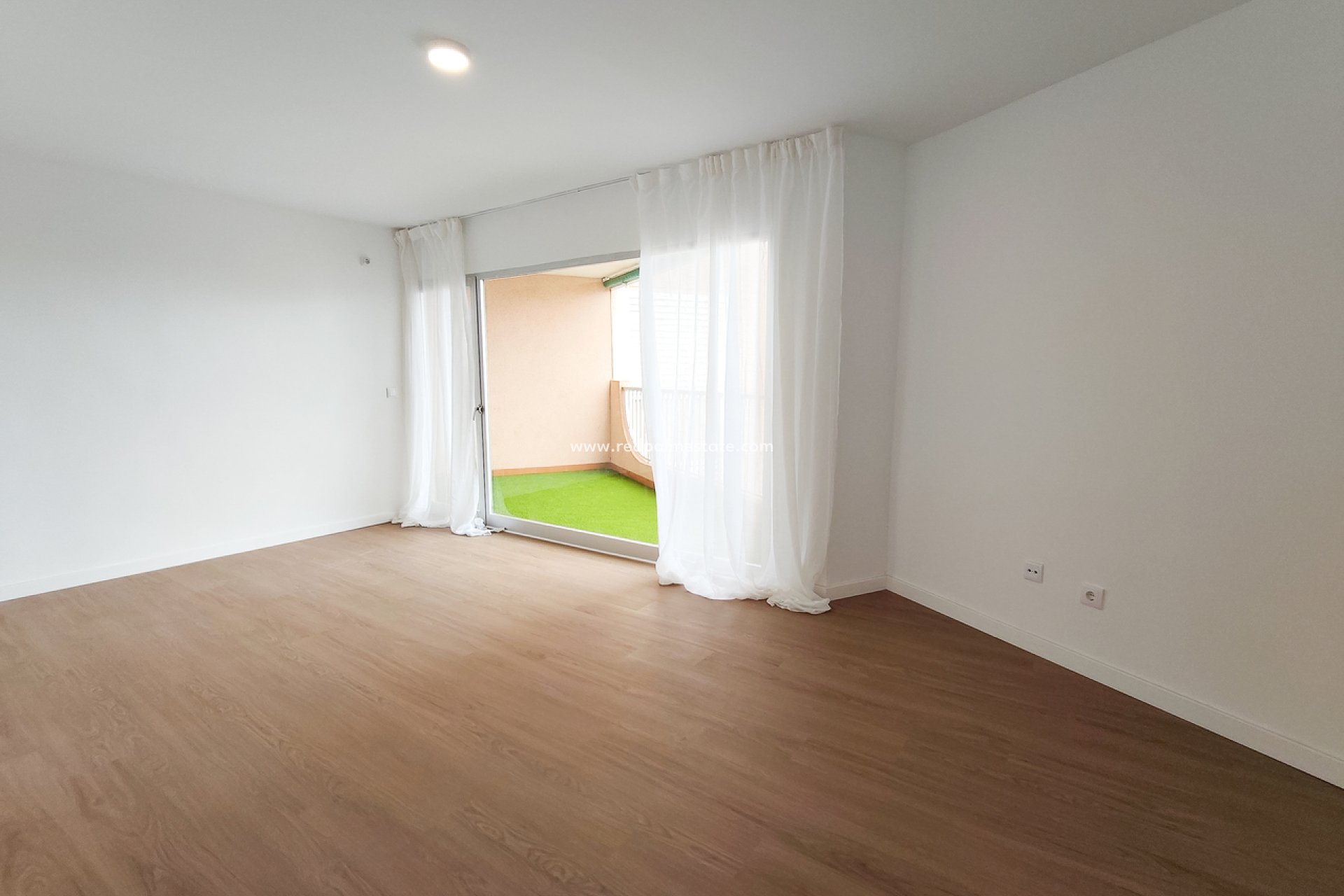 Videresalg - Leilighet -
Orihuela Costa - La Zenia