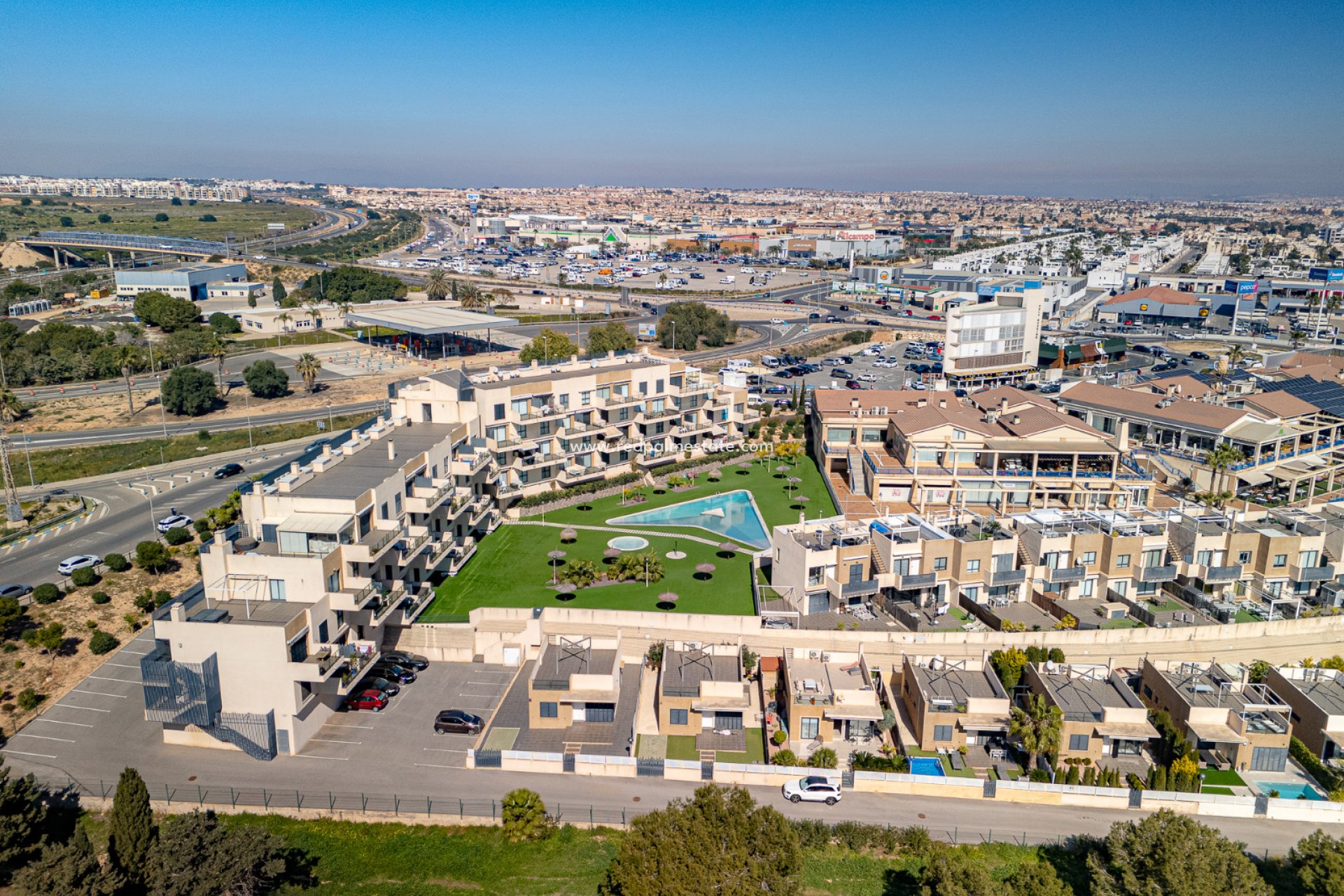 Videresalg - Leilighet -
Orihuela Costa - La Zenia