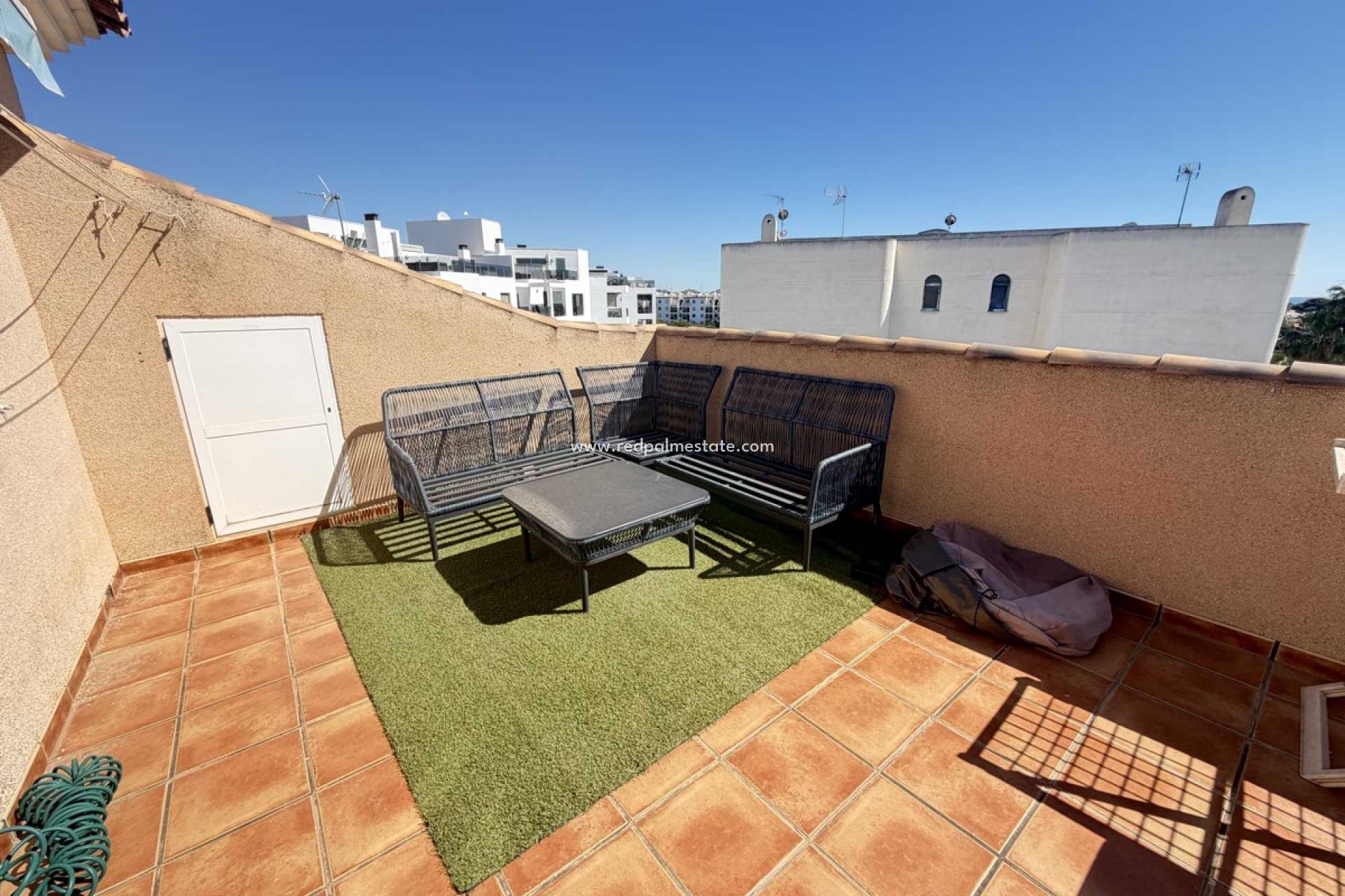 Videresalg - Leilighet -
Orihuela Costa - La Zenia