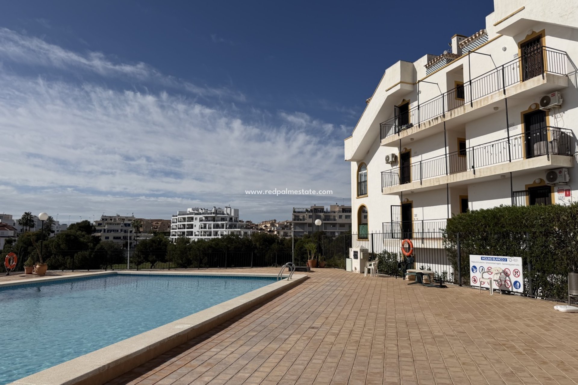 Videresalg - Leilighet -
Orihuela Costa - La Zenia