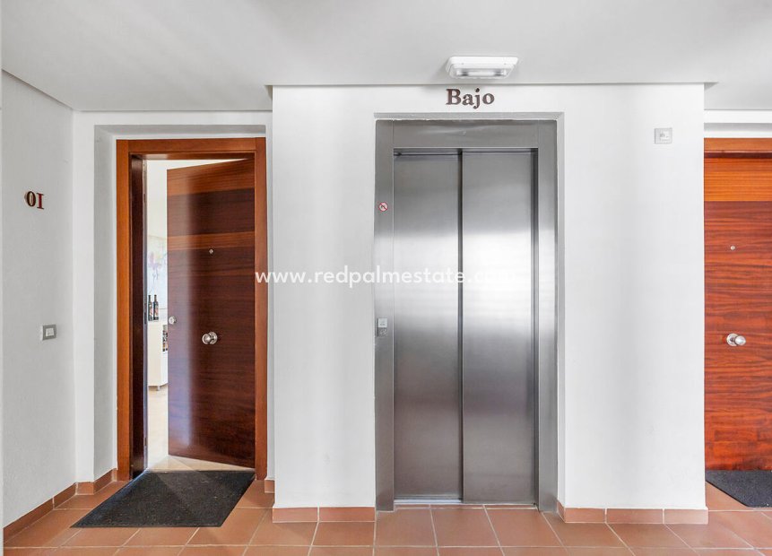Videresalg - Leilighet -
Orihuela Costa - Las Colinas