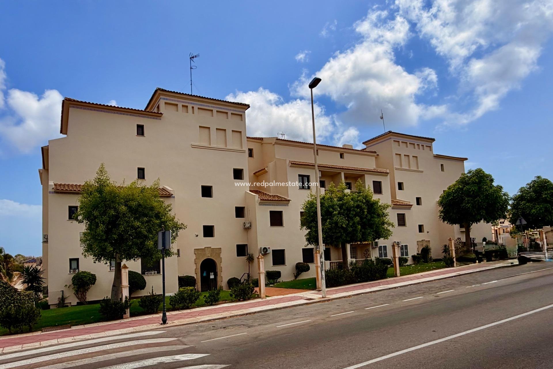 Videresalg - Leilighet -
Orihuela Costa - Las Ramblas Golf
