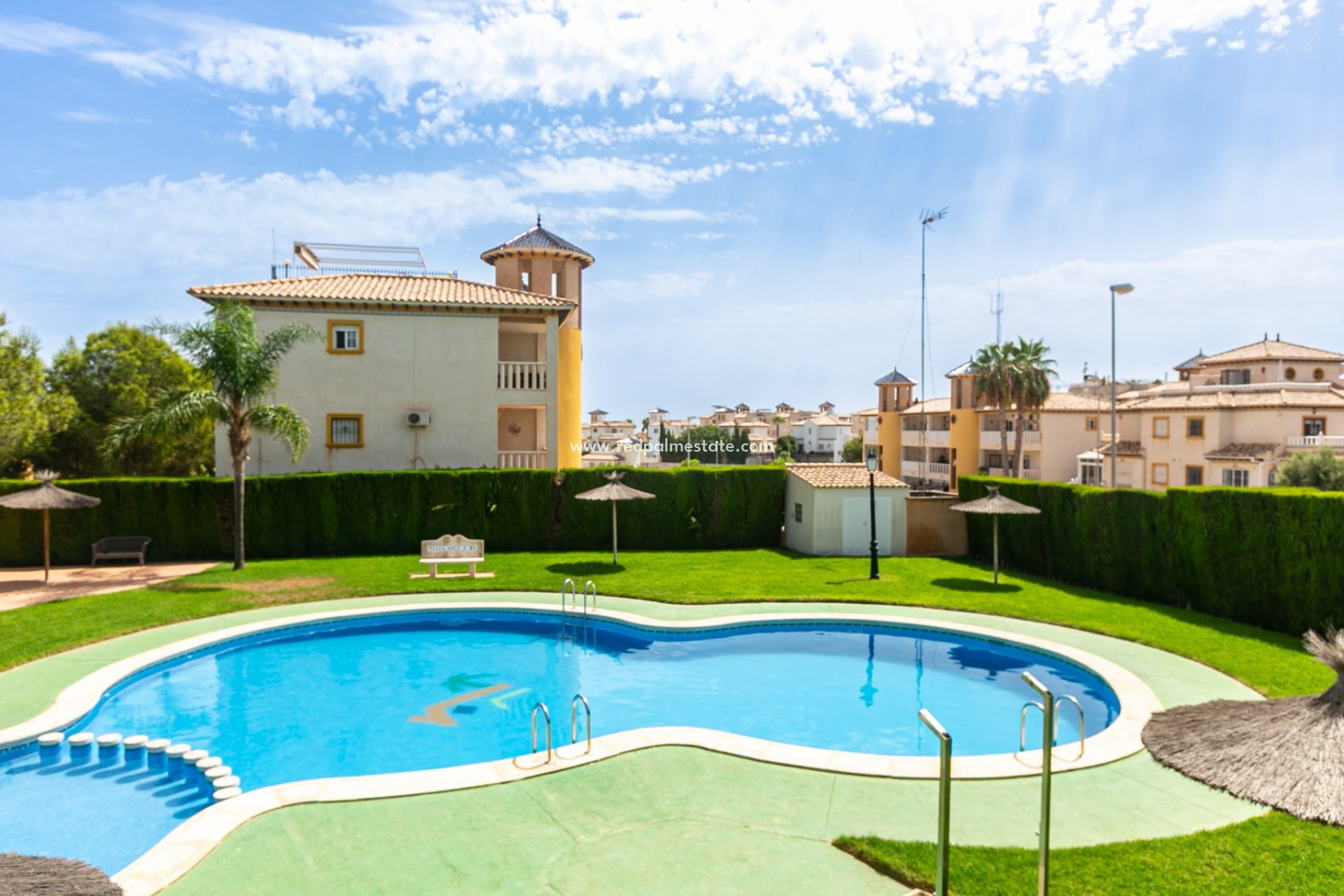 Videresalg - Leilighet -
Orihuela Costa - Lomas de Cabo Roig