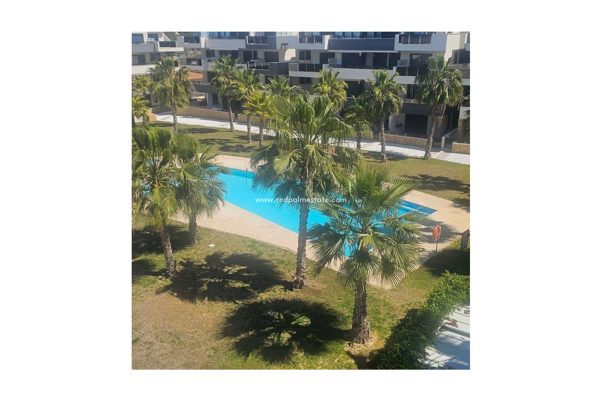 Videresalg - Leilighet -
Orihuela Costa - Los Almendros-la Florida