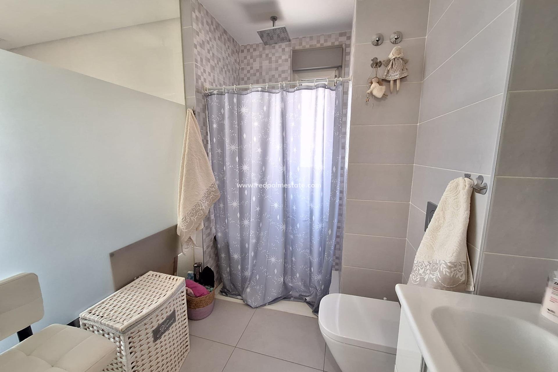 Videresalg - Leilighet -
Orihuela Costa - Los Dolses
