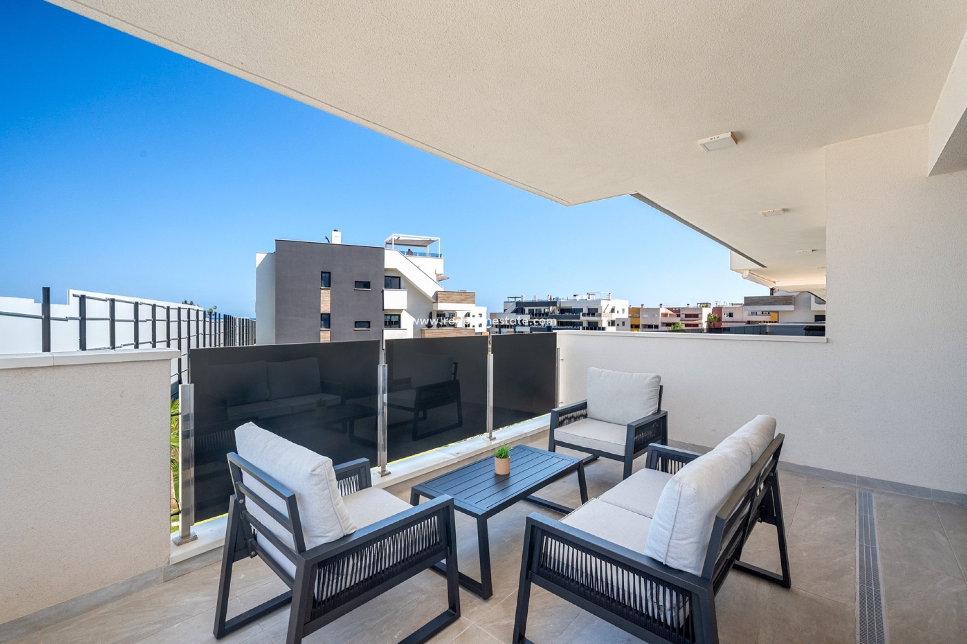 Videresalg - Leilighet -
Orihuela Costa - Playa Flamenca
