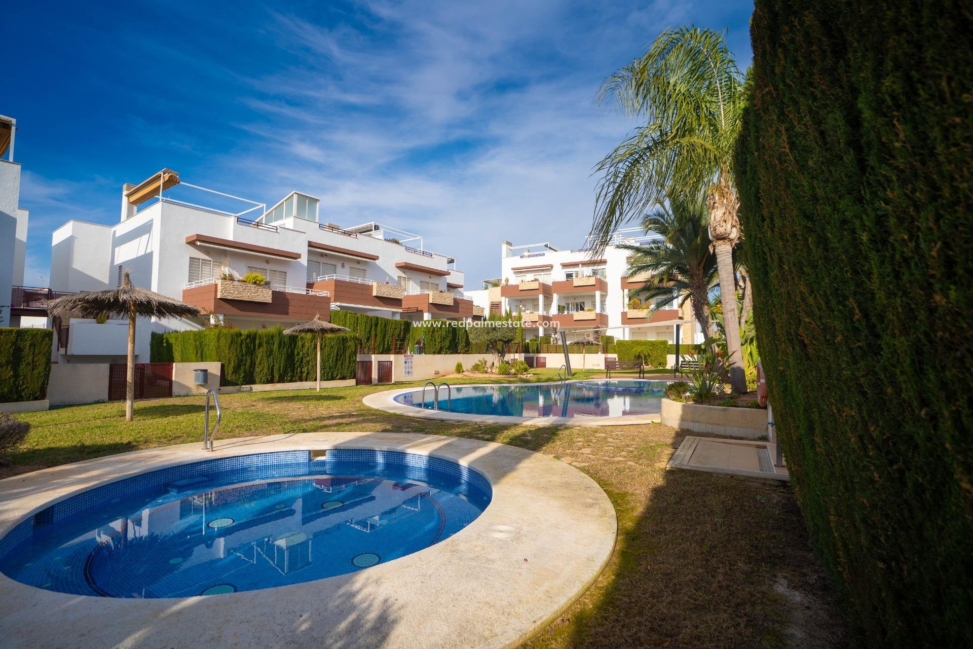 Videresalg - Leilighet -
Orihuela Costa - Rocio Del Mar