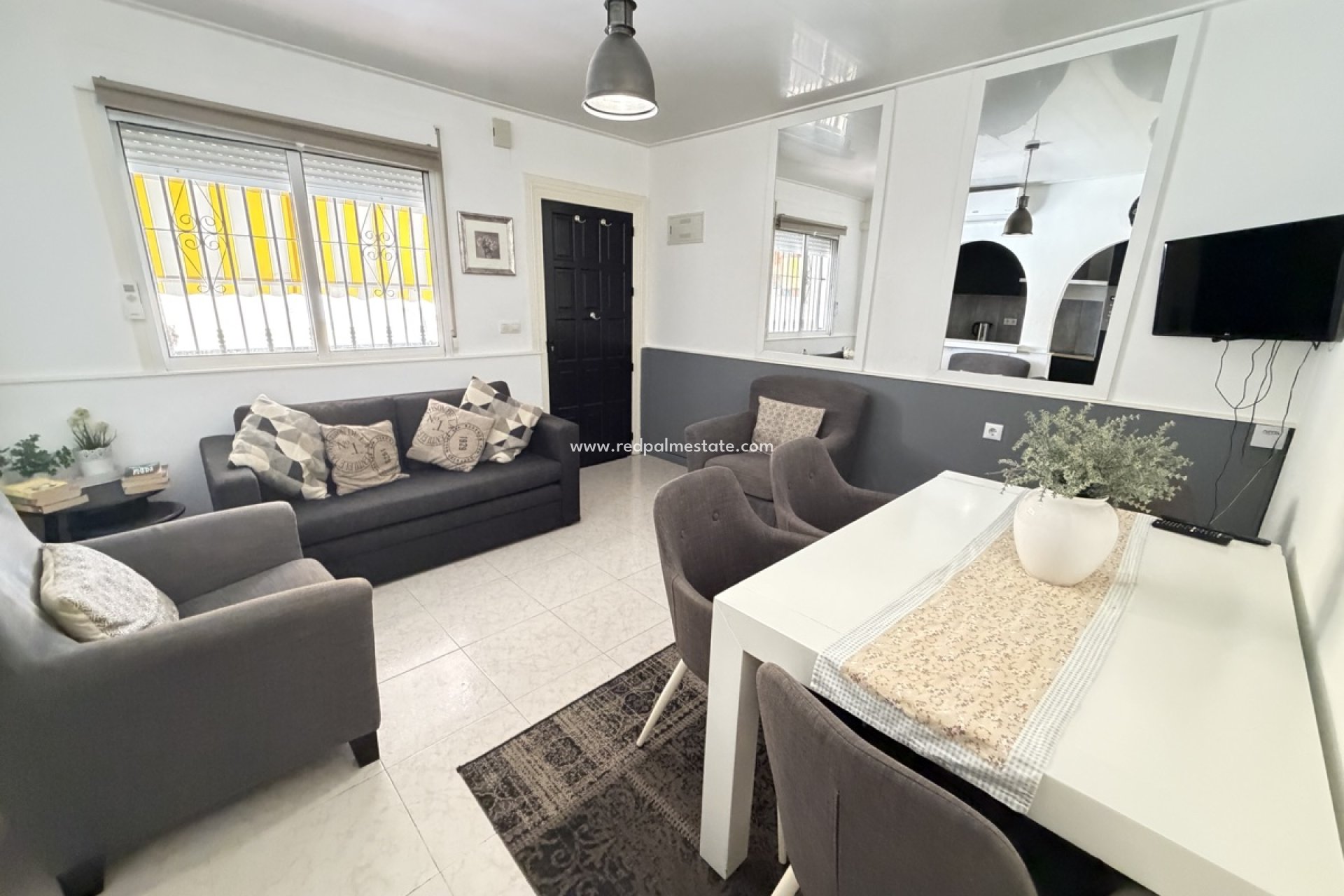 Videresalg - Leilighet -
Orihuela Costa - Villamartín