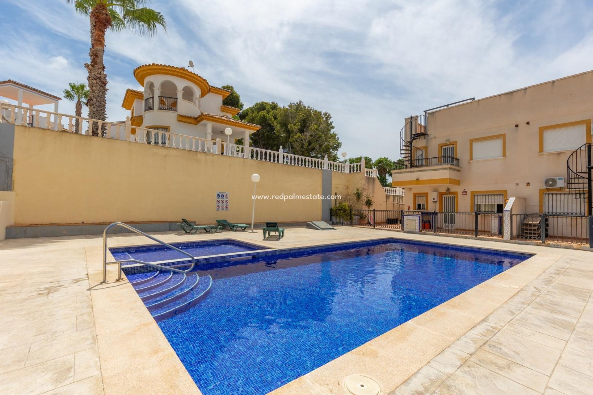 Videresalg - Leilighet -
Orihuela Costa - Villamartín