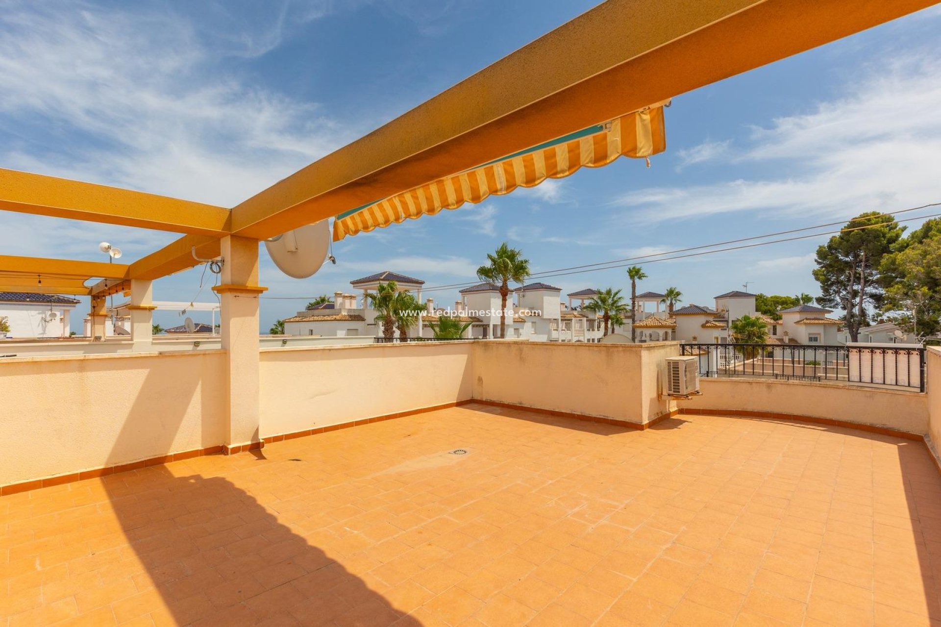Videresalg - Leilighet -
Orihuela Costa - Villamartín