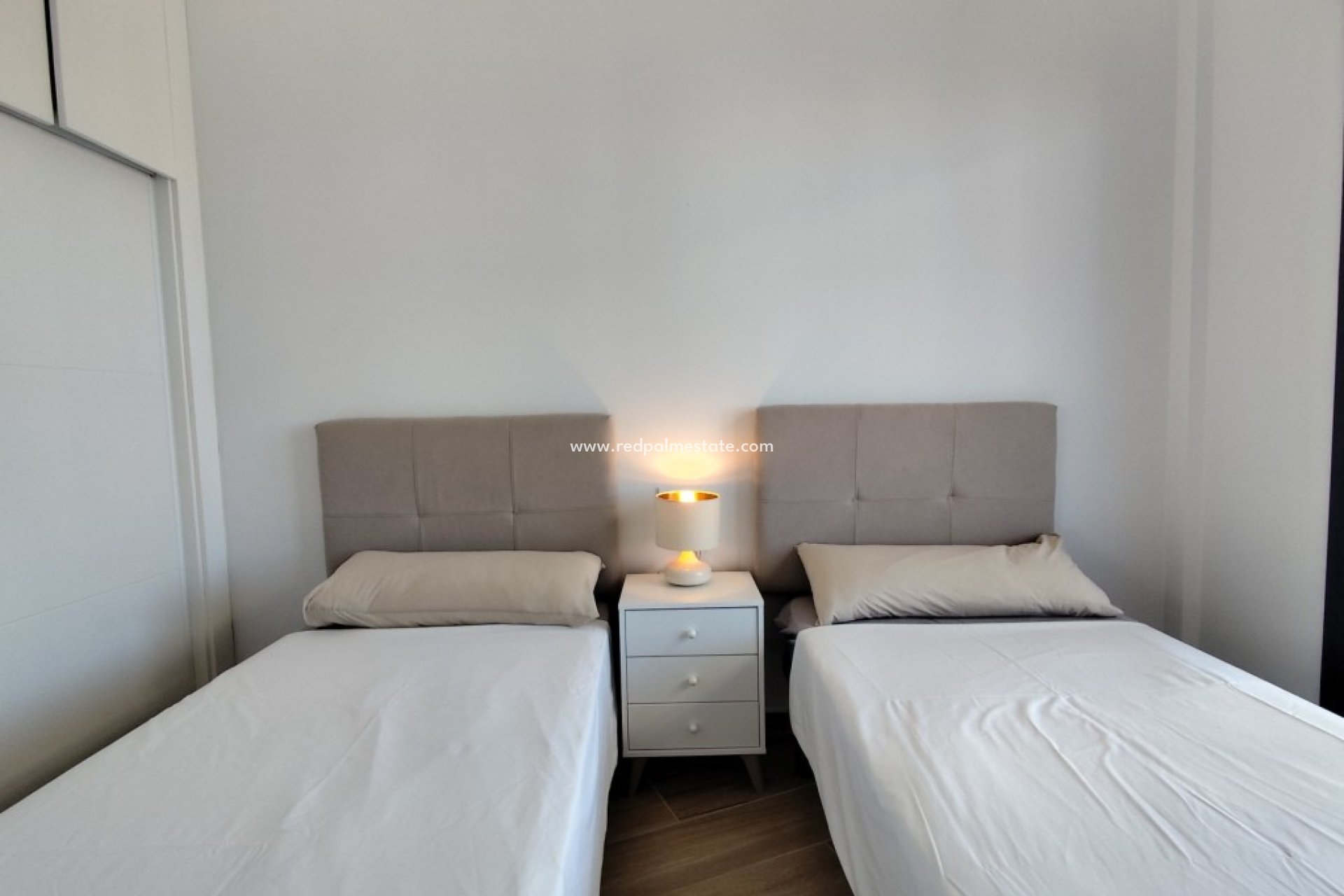 Videresalg - Leilighet -
Orihuela Costa - Villamartín